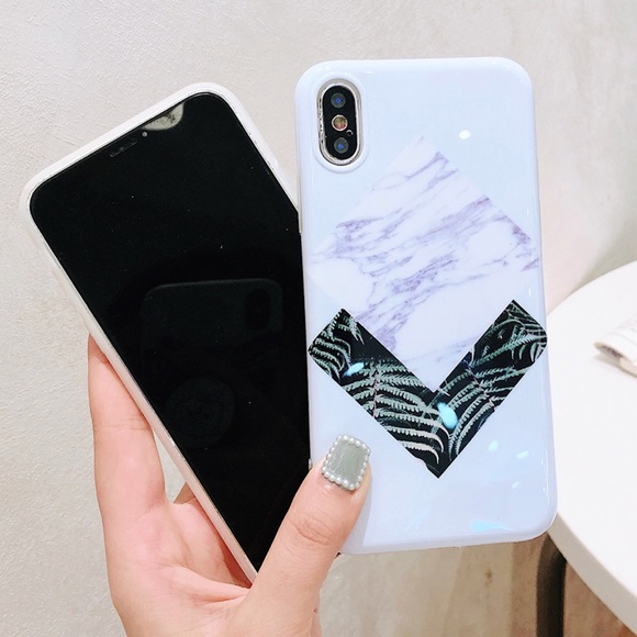 iPhone X/XS/MAX/7+/8+/7/8 Marble Geometric Case - Picture 2 of 2